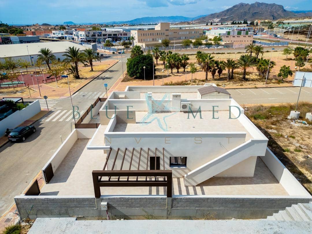 3 slaapkamer Villa te koop in Puerto de Mazarron met garage - € 302.000 (Ref: 8209219)