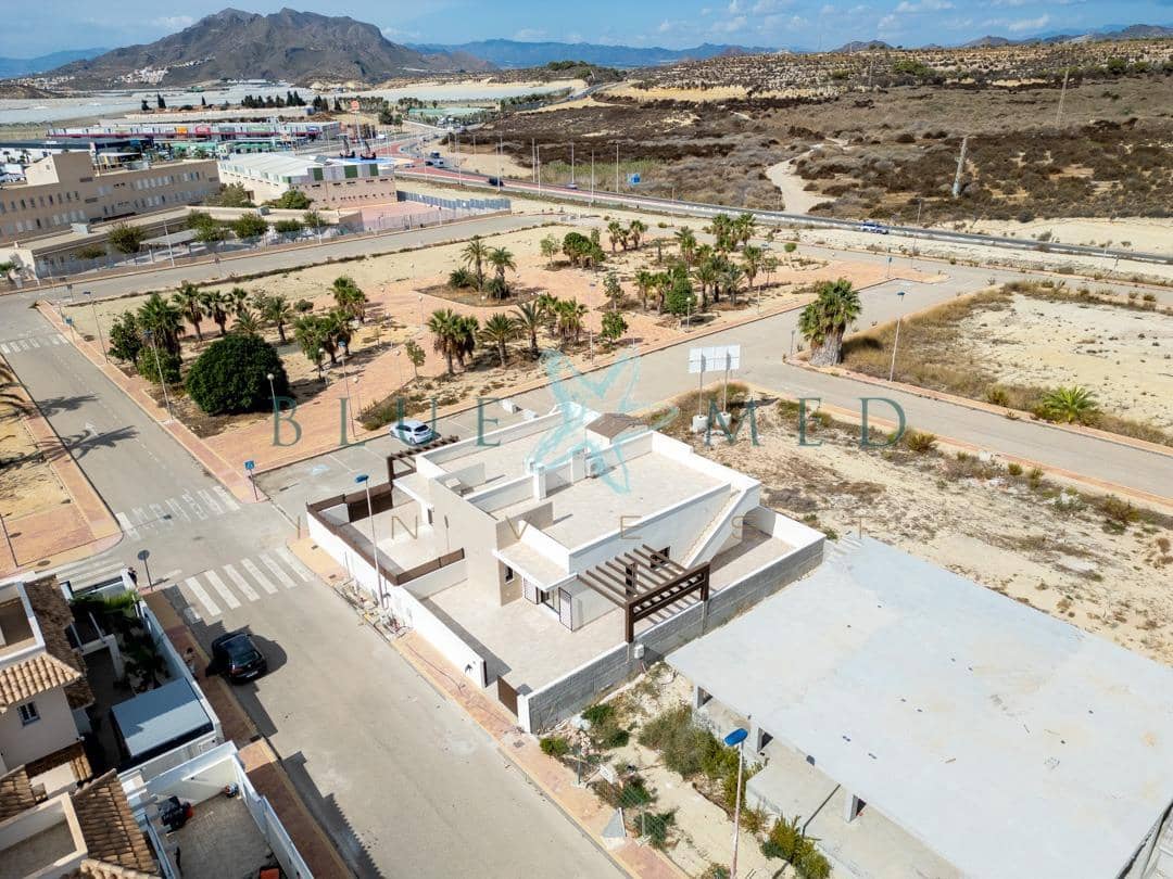 3 slaapkamer Villa te koop in Puerto de Mazarron met garage - € 302.000 (Ref: 8209219)