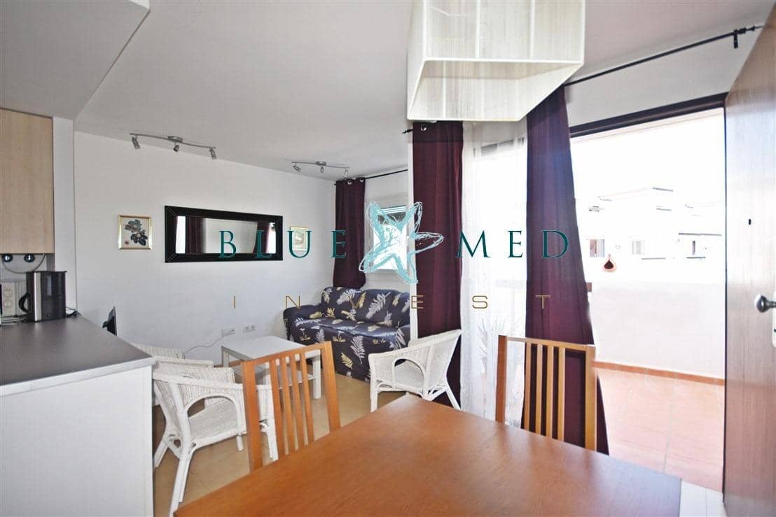2 soveværelse Penthouse til salg i Condado de Alhama med swimmingpool - € 135.900 (Ref: 8382837)