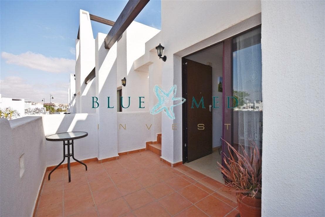 2 soveværelse Penthouse til salg i Condado de Alhama med swimmingpool - € 135.900 (Ref: 8382837)
