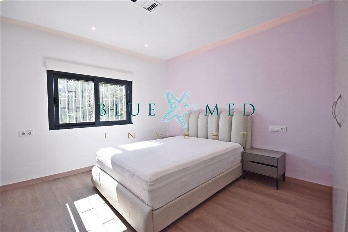 4 soverom Villa til salgs i Bolnuevo med svømmebasseng garasje - € 1 500 000 (Ref: 8385161)