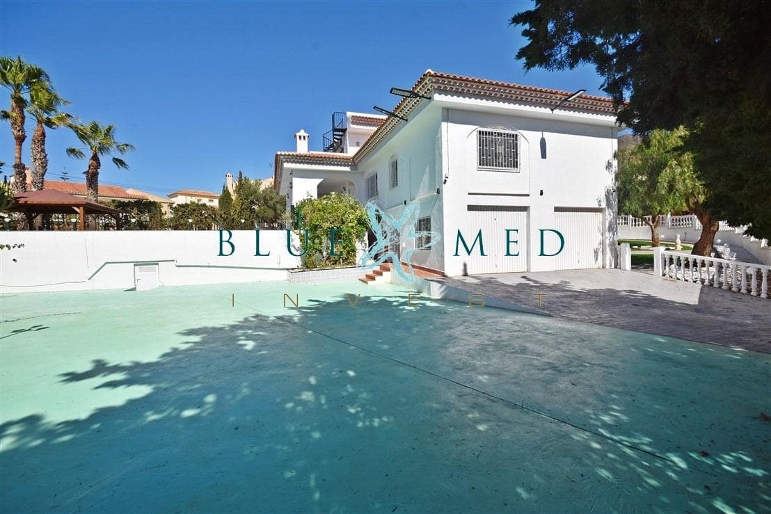 4 soverom Villa til salgs i Bolnuevo med svømmebasseng garasje - € 1 500 000 (Ref: 8385161)