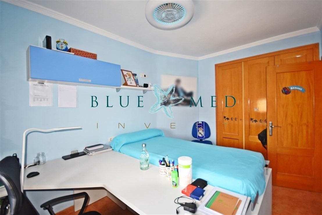 4 chambre Appartement à vendre à Puerto de Mazarron avec piscine - 299 000 € (Ref: 8432526)