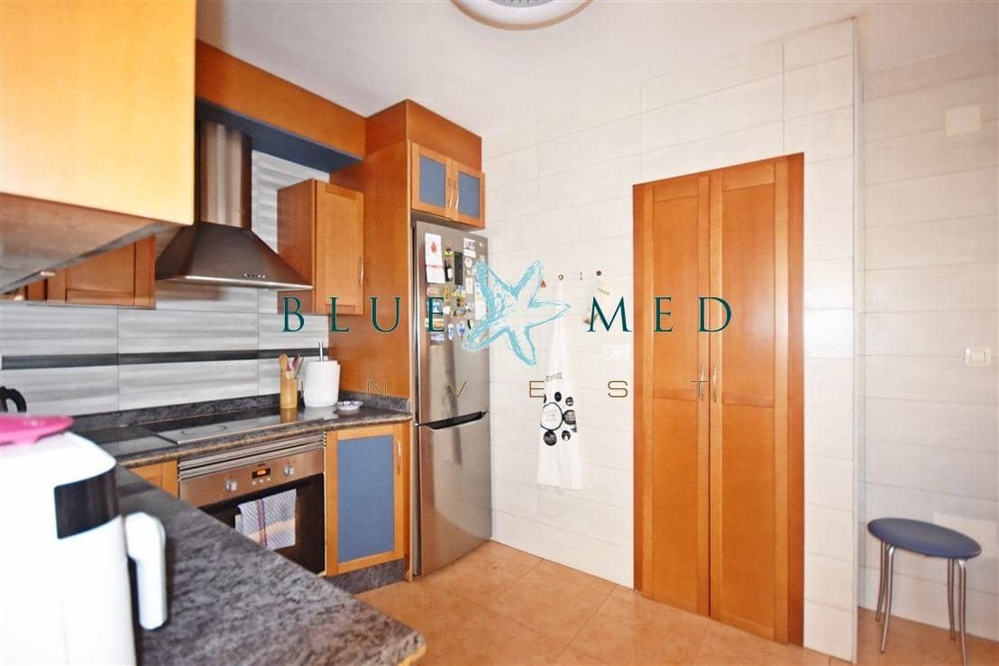 4 chambre Appartement à vendre à Puerto de Mazarron avec piscine - 299 000 € (Ref: 8432526)