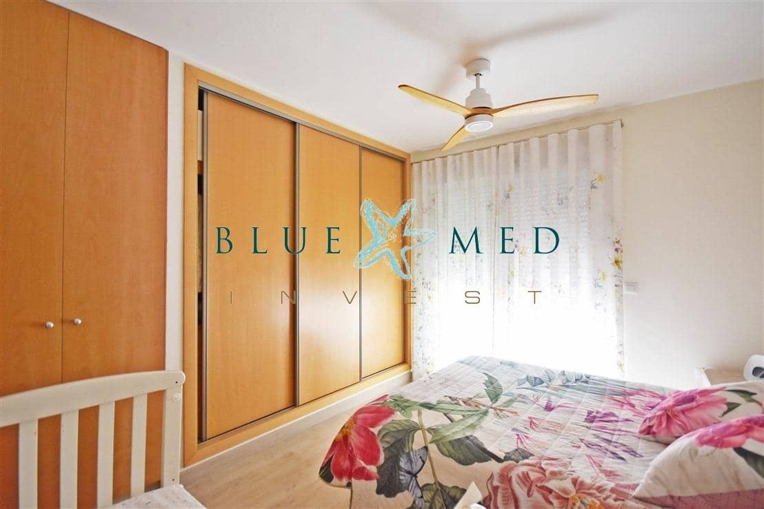 2 bedroom Apartment for sale in Puerto de Mazarron with garage - € 194,900 (Ref: 8531979)