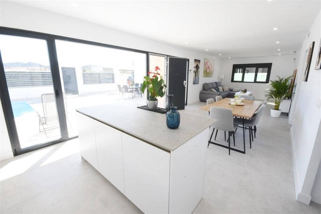 2 slaapkamer Appartement te koop in La Pinilla - € 169.119 (Ref: 8551049)