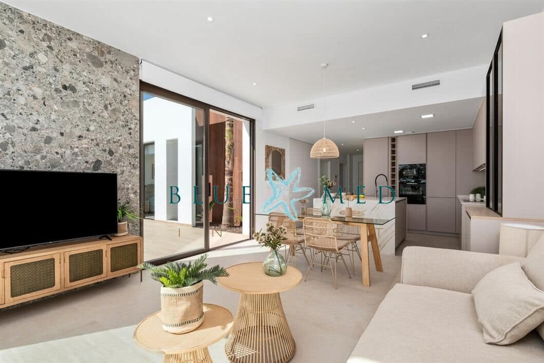 2 soveværelse Lejlighed til salg i Los Alcazares med swimmingpool - € 265.000 (Ref: 8561389)