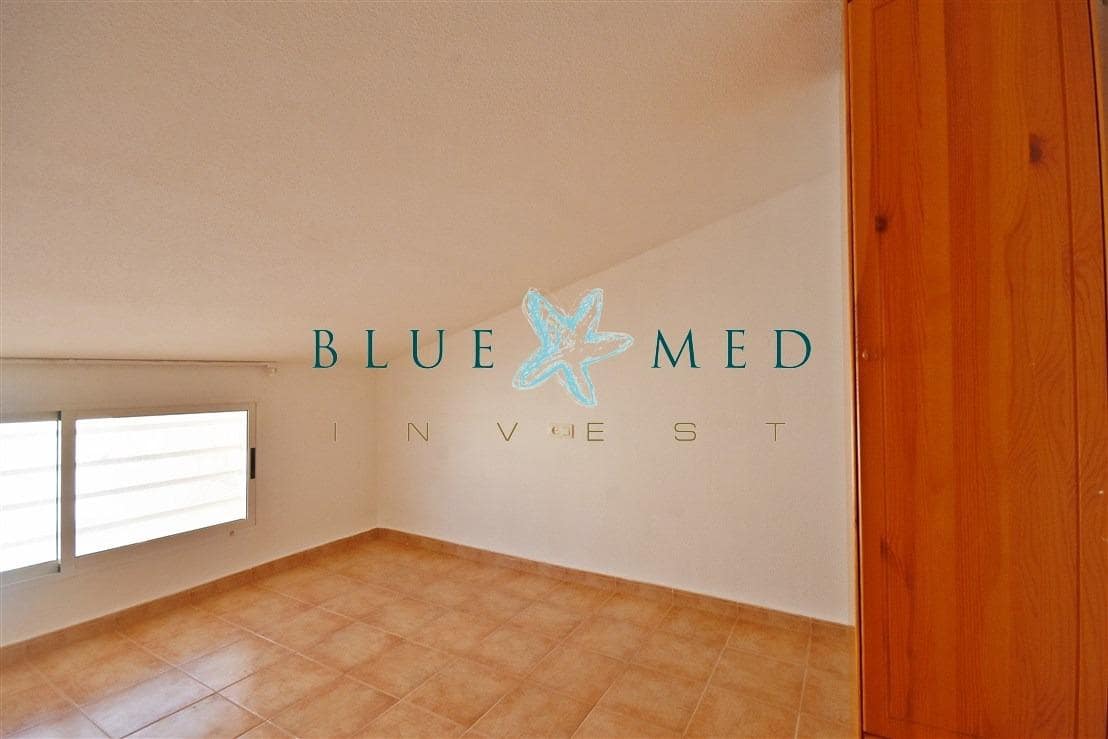 7 soveværelse Lejlighed til salg i Puerto de Mazarron med swimmingpool - € 250.000 (Ref: 8638607)