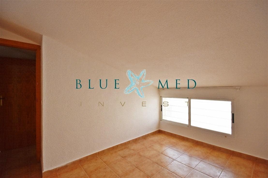 7 soveværelse Lejlighed til salg i Puerto de Mazarron med swimmingpool - € 250.000 (Ref: 8638607)