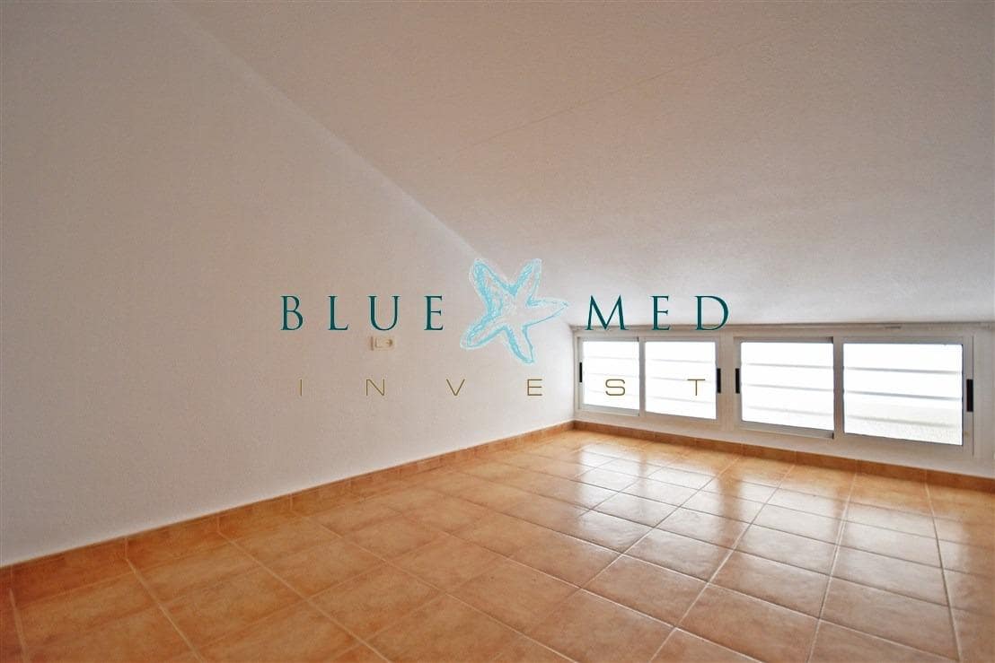 7 soveværelse Lejlighed til salg i Puerto de Mazarron med swimmingpool - € 250.000 (Ref: 8638607)