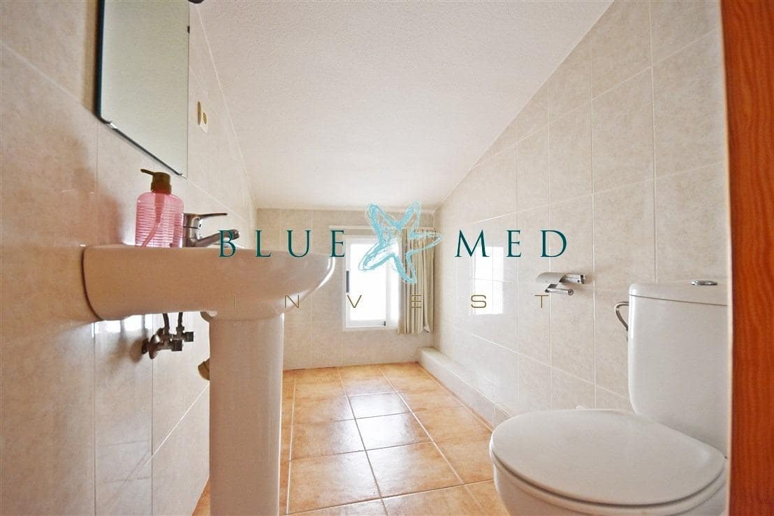 7 soveværelse Lejlighed til salg i Puerto de Mazarron med swimmingpool - € 250.000 (Ref: 8638607)