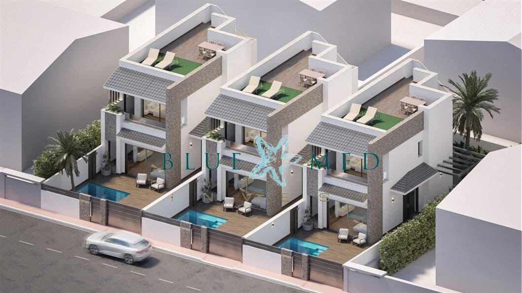 3 bedroom Villa for sale in San Pedro del Pinatar with pool - € 479,900 (Ref: 8672154)