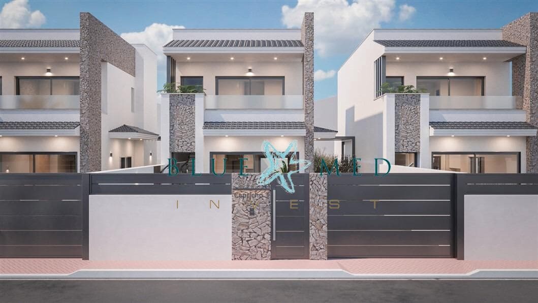 3 bedroom Villa for sale in San Pedro del Pinatar with pool - € 479,900 (Ref: 8672154)