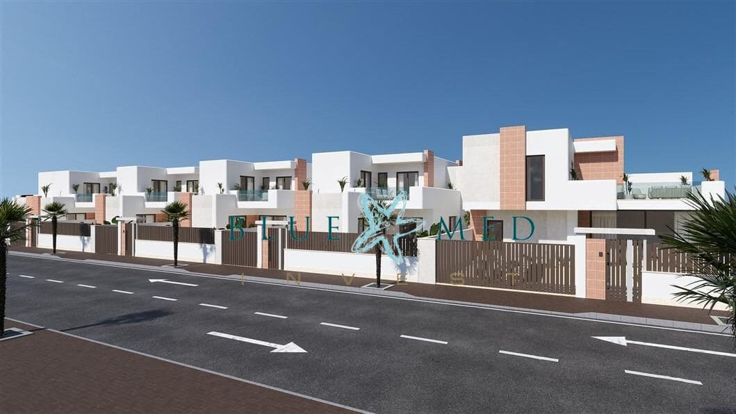 3 bedroom Villa for sale in Roldan - € 354,950 (Ref: 8701689)