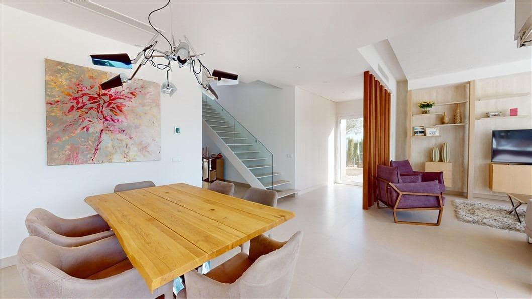 4 soveværelse Villa til salg i Dehesa de Campoamor med swimmingpool - € 1.050.000 (Ref: 8737854)