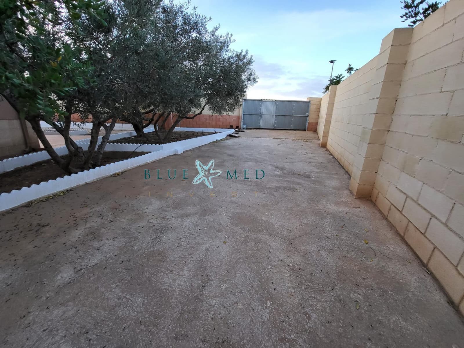 43 bedroom Finca/Country House for sale in La Magdalena with pool garage - € 550,000 (Ref: 8755912)