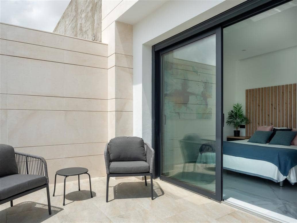 3 bedroom Villa for sale in San Pedro del Pinatar with pool - € 465,000 (Ref: 8760042)