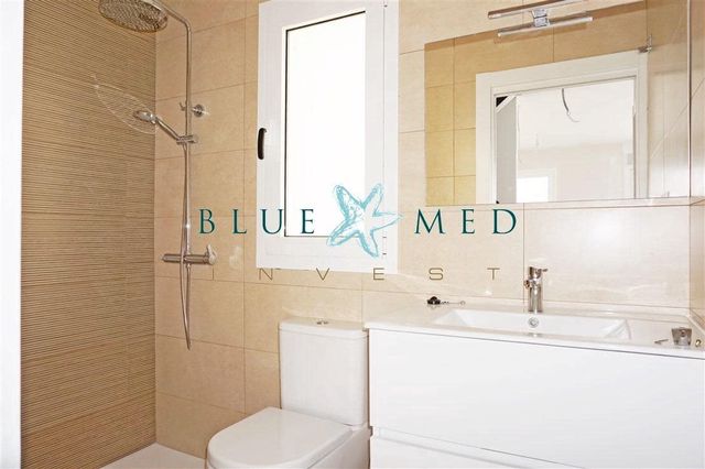 2 slaapkamer Appartement te koop in Puerto de Mazarron, Mazarrón met zwembad garage - € 249.900 (Ref: 8764008)