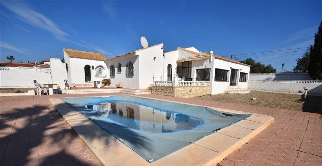 4 slaapkamer Villa te koop in Mazarron met zwembad garage - € 279.950 (Ref: 8773823)