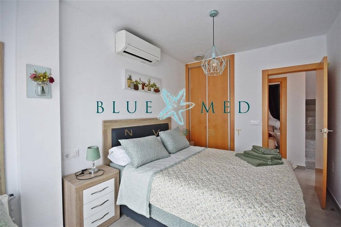 3 bedroom Villa for sale in Puerto de Mazarron with pool - € 375,000 (Ref: 8867208)