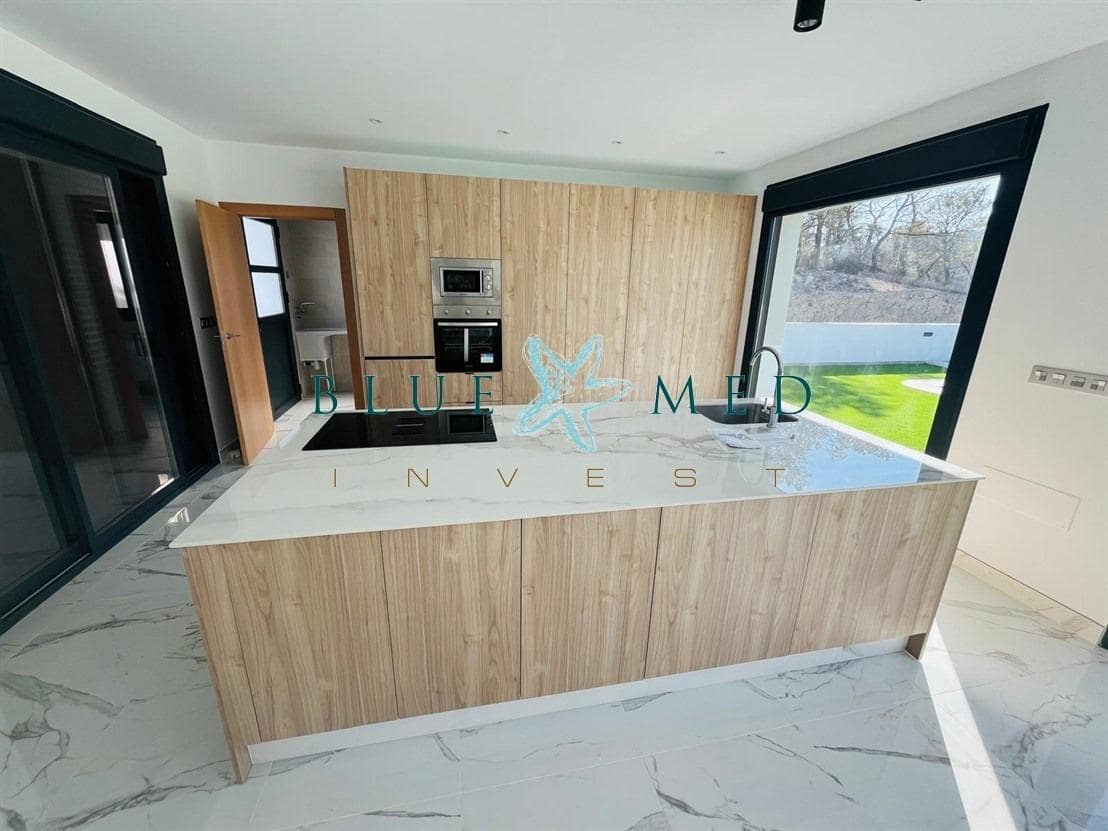 3 chambre Finca/Maison de Campagne à vendre à La Parroquia avec piscine garage - 450 000 € (Ref: 8874796)