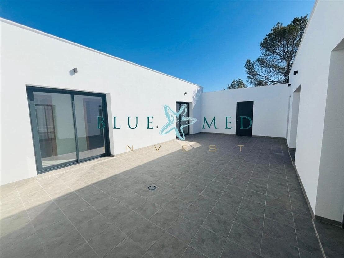 3 chambre Finca/Maison de Campagne à vendre à La Parroquia avec piscine garage - 450 000 € (Ref: 8874796)