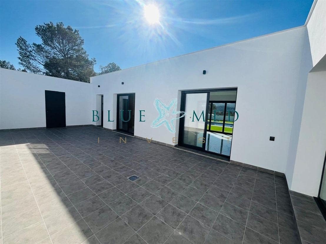 3 chambre Finca/Maison de Campagne à vendre à La Parroquia avec piscine garage - 450 000 € (Ref: 8874796)