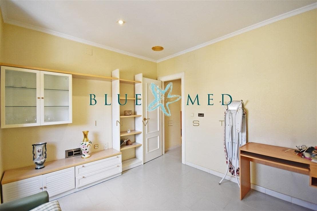 4 Zimmer Apartment zu verkaufen in Puerto de Mazarron mit Garage - 200.000 € (Ref: 8879967)