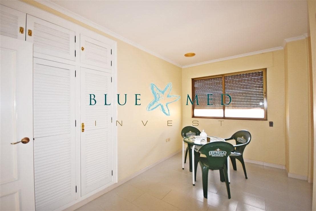 4 Zimmer Apartment zu verkaufen in Puerto de Mazarron mit Garage - 200.000 € (Ref: 8879967)