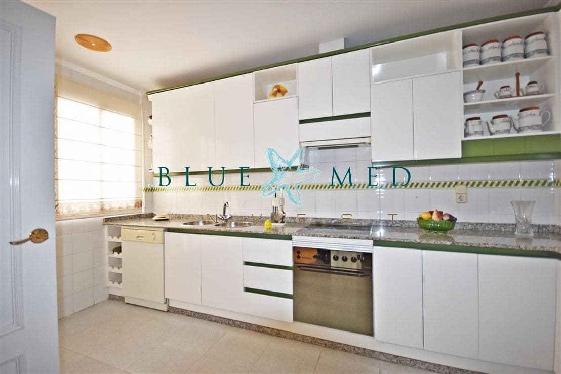 4 Zimmer Apartment zu verkaufen in Puerto de Mazarron mit Garage - 200.000 € (Ref: 8879967)