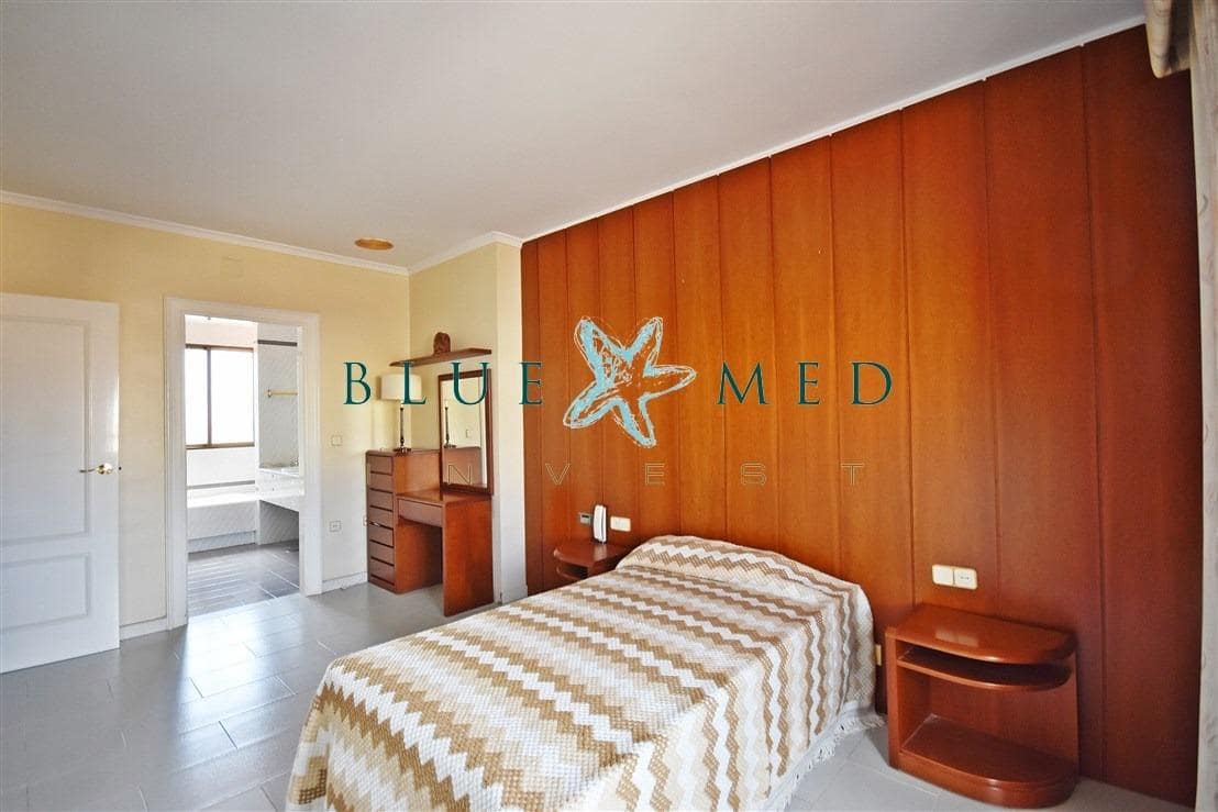 4 Zimmer Apartment zu verkaufen in Puerto de Mazarron mit Garage - 200.000 € (Ref: 8879967)