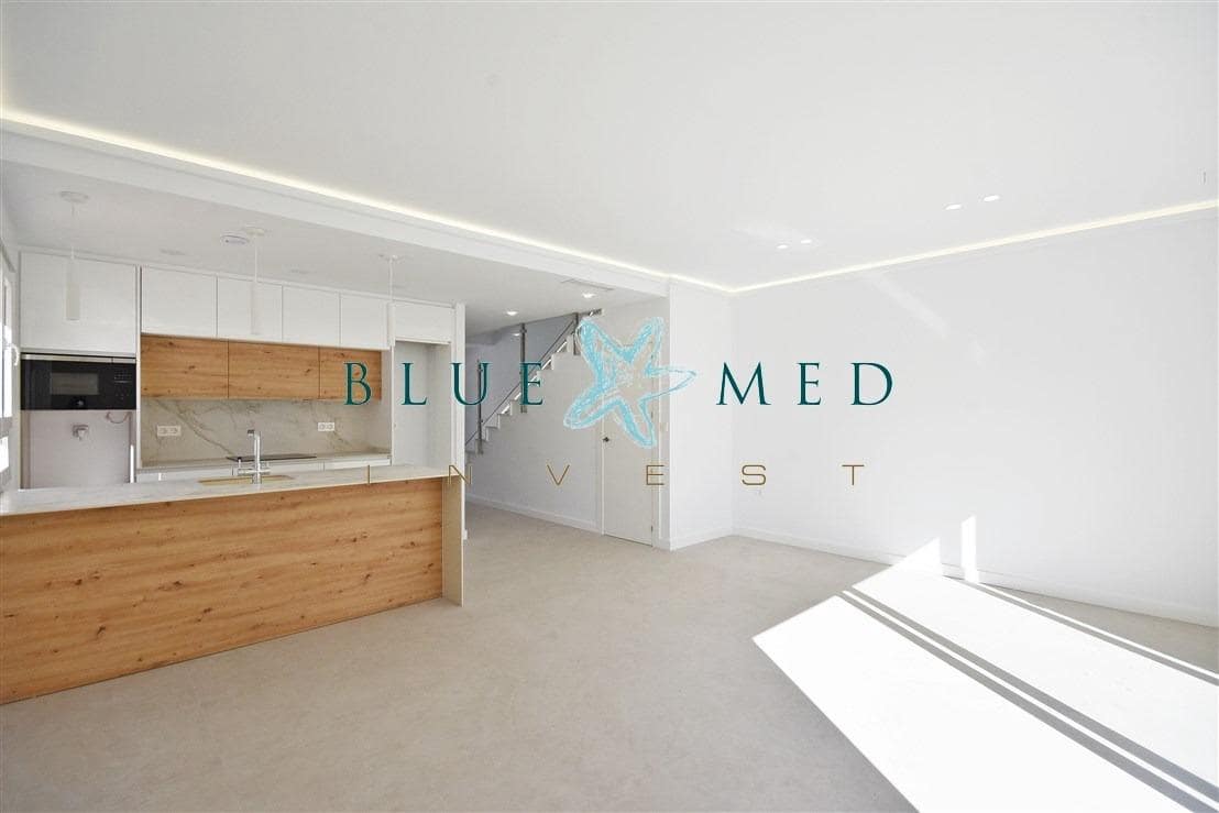 3 slaapkamer Villa te koop in Puerto de Mazarron met zwembad - € 350.000 (Ref: 8879968)