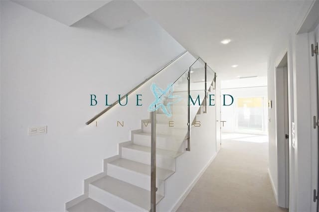 3 slaapkamer Villa te koop in Puerto de Mazarron, Mazarrón met zwembad - € 350.000 (Ref: 8879968)