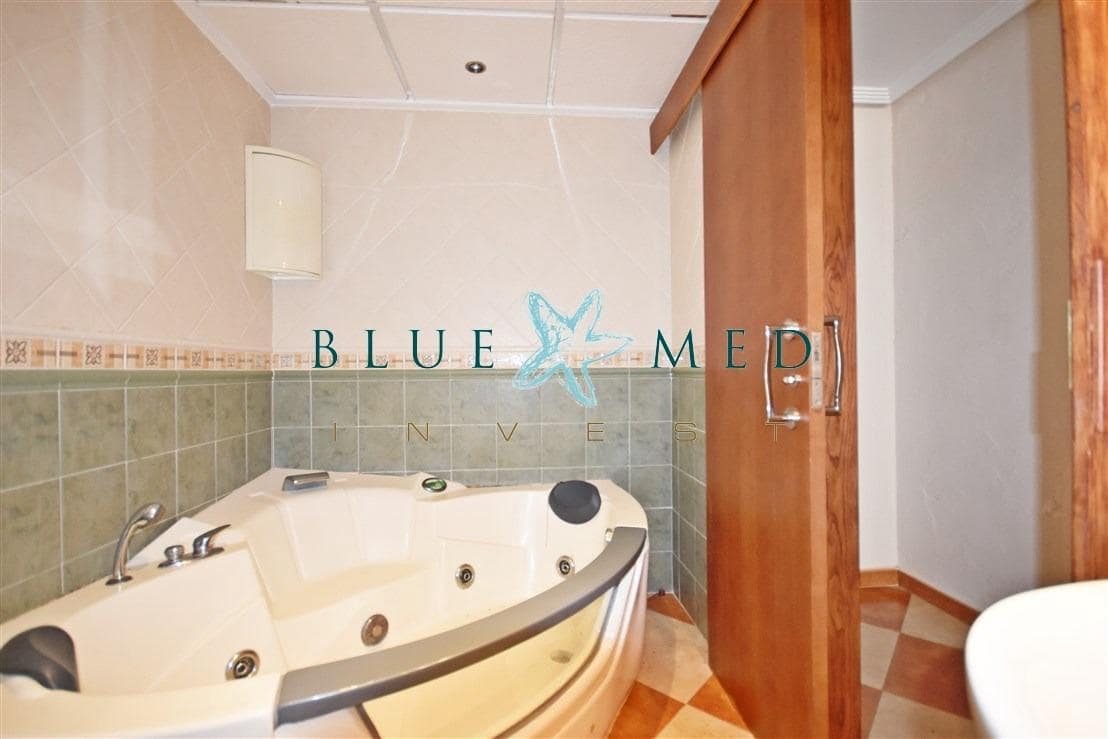 3 soveværelse Lejlighed til salg i Puerto de Mazarron - € 119.000 (Ref: 8881821)