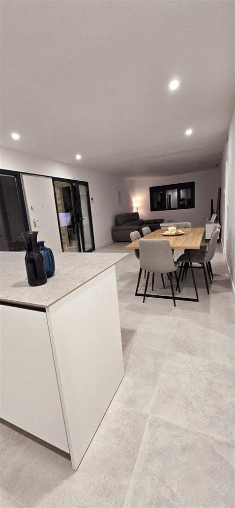 3 sypialnia Willa na sprzedaż w La Pinilla z basenem garażem - 379 845 € (Ref: 8888711)