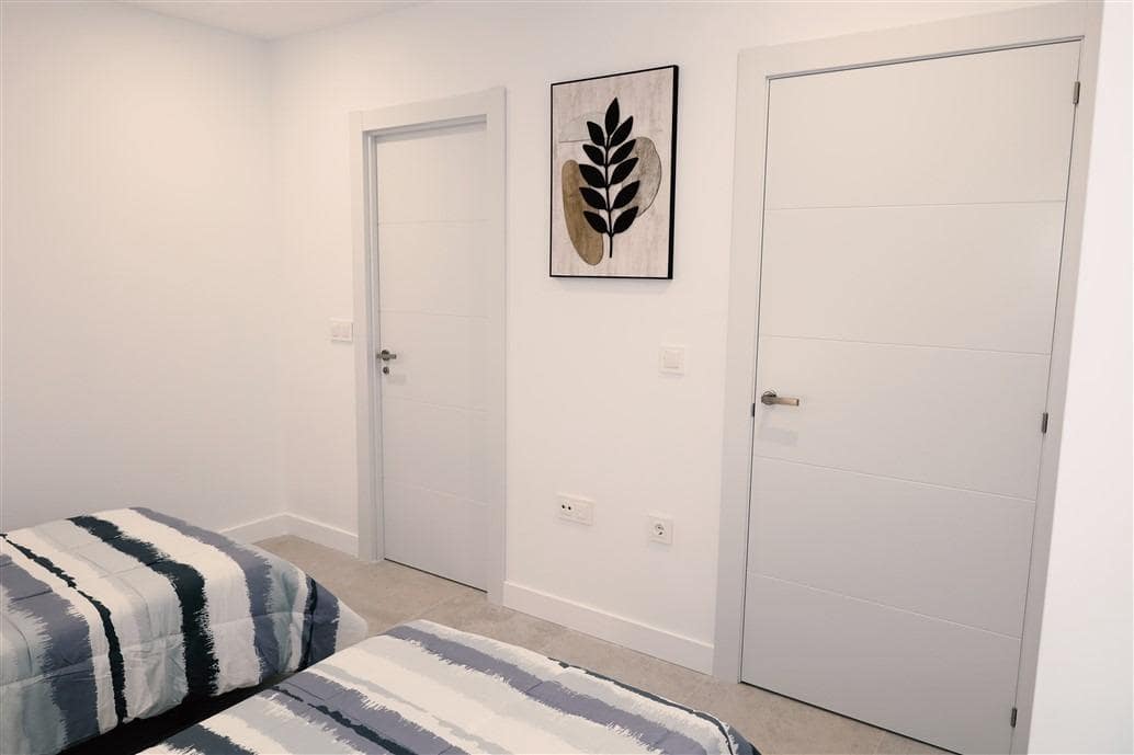 3 sypialnia Willa na sprzedaż w La Pinilla z basenem garażem - 379 845 € (Ref: 8888711)