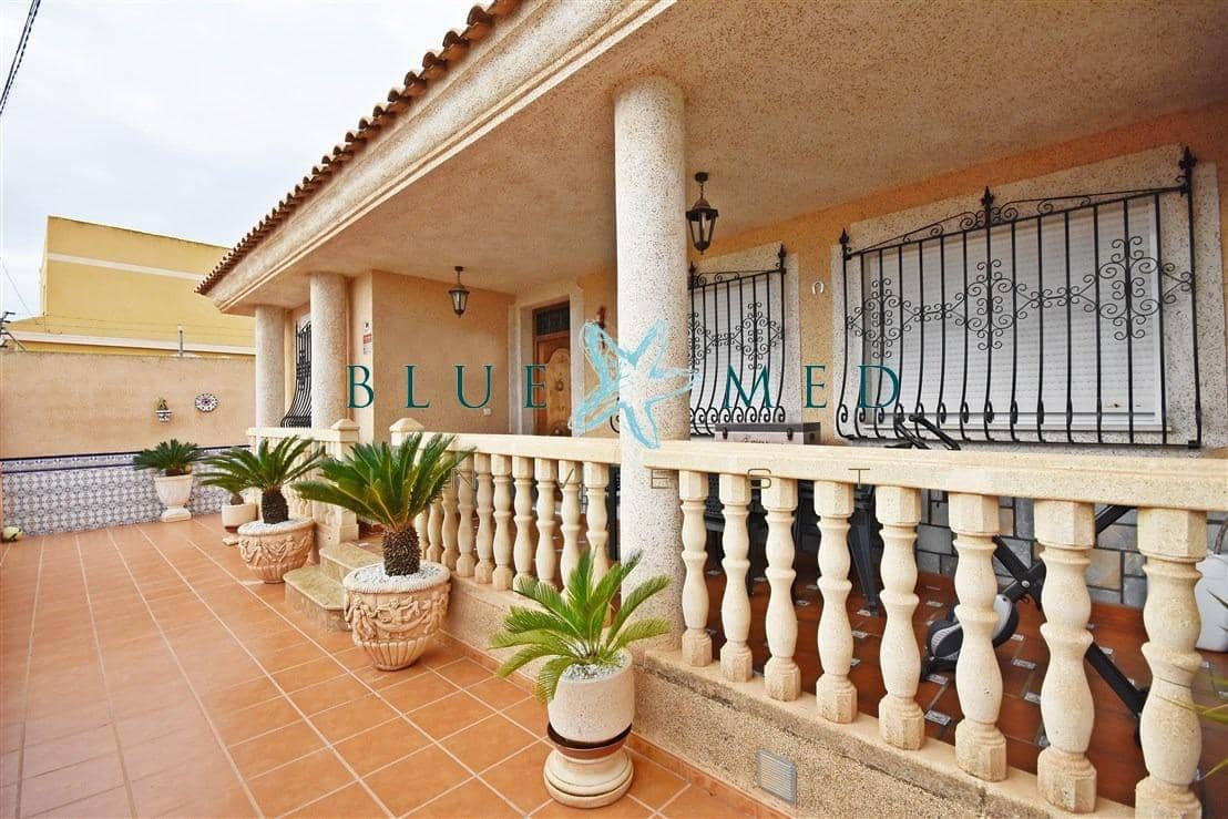 3 bedroom Villa for sale in Mazarron with garage - € 357,000 (Ref: 8895030)