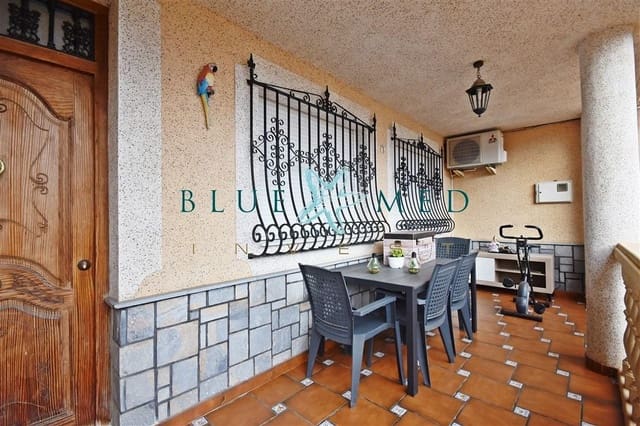3 Zimmer Villa zu verkaufen in Mazarrón mit Garage - 357.000 € (Ref: 8895030)