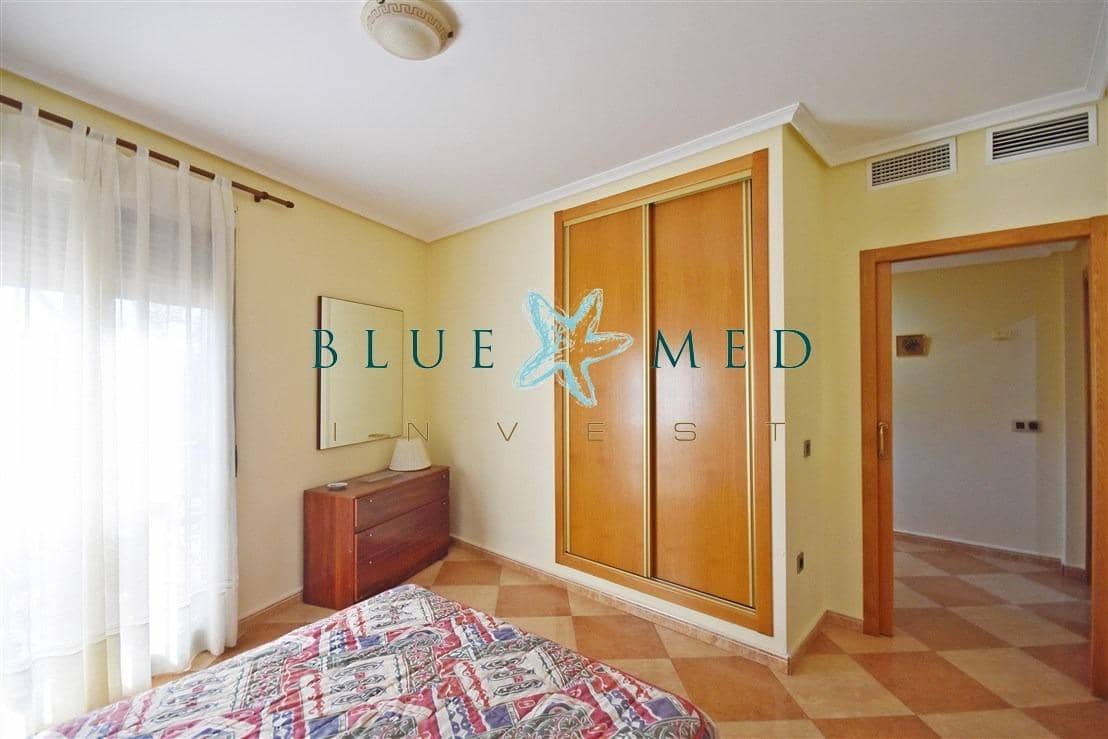 3 soverom Leilighet til salgs i Puerto de Mazarron med garasje - € 175 000 (Ref: 8896826)