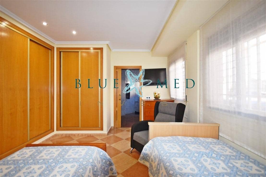 3 soverom Leilighet til salgs i Puerto de Mazarron med garasje - € 175 000 (Ref: 8896826)