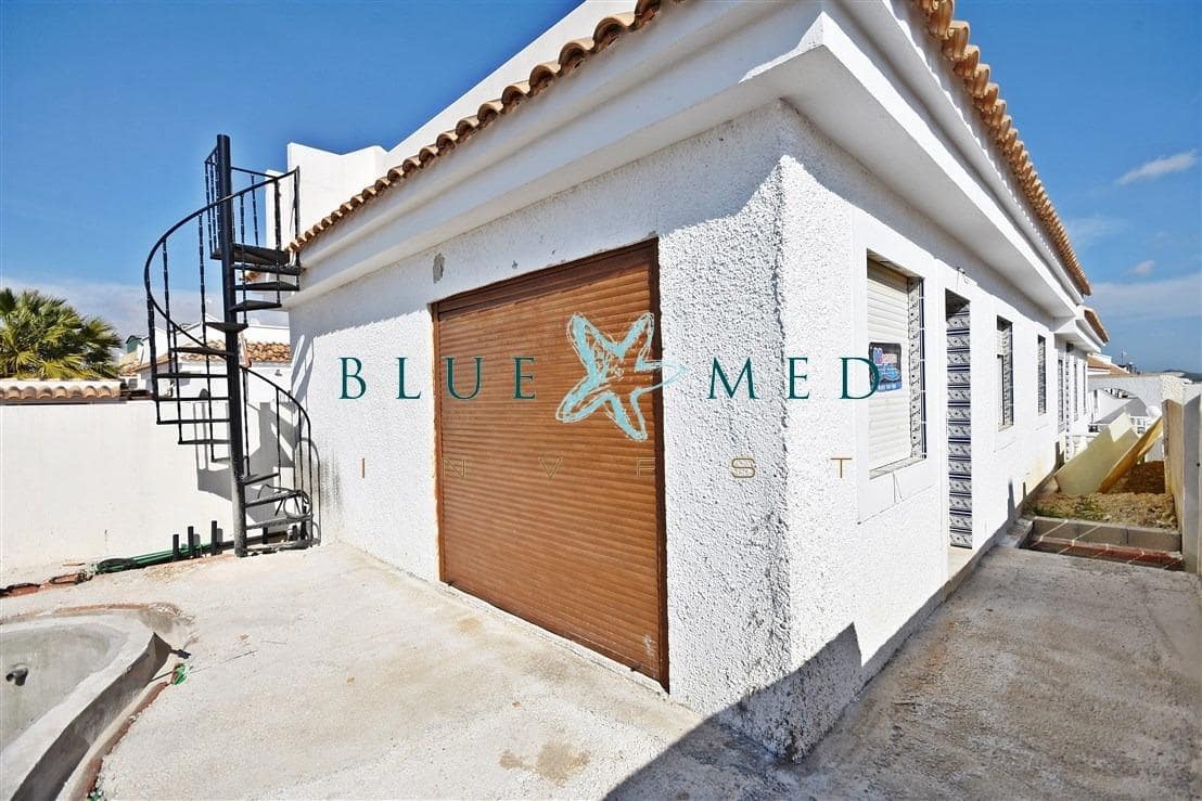 2 soveværelse Villa til salg i Camposol med swimmingpool - € 110.000 (Ref: 8915468)