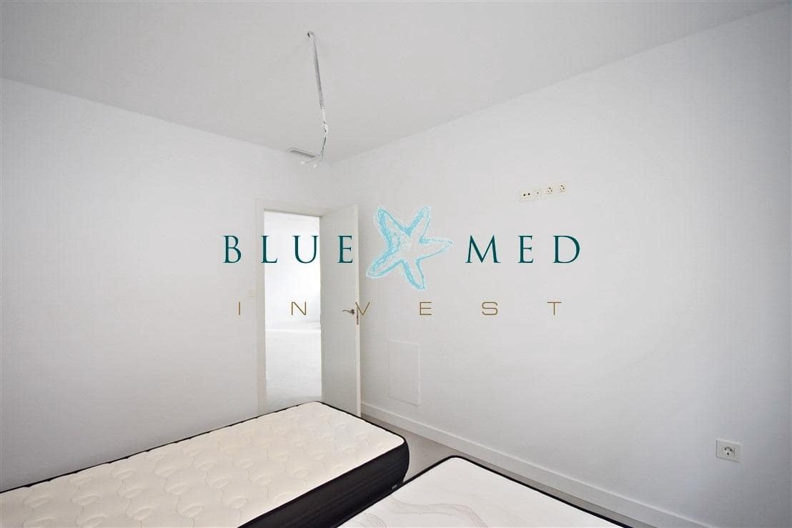 Apartamento de 2 habitaciones en Puerto de Mazarron en venta - 124.900 € (Ref: 8928824)