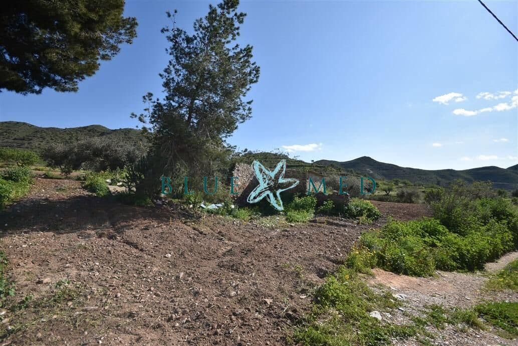 Grunde uden byggetilladelser til salg i Cartagena - € 49.990 (Ref: 8929976)