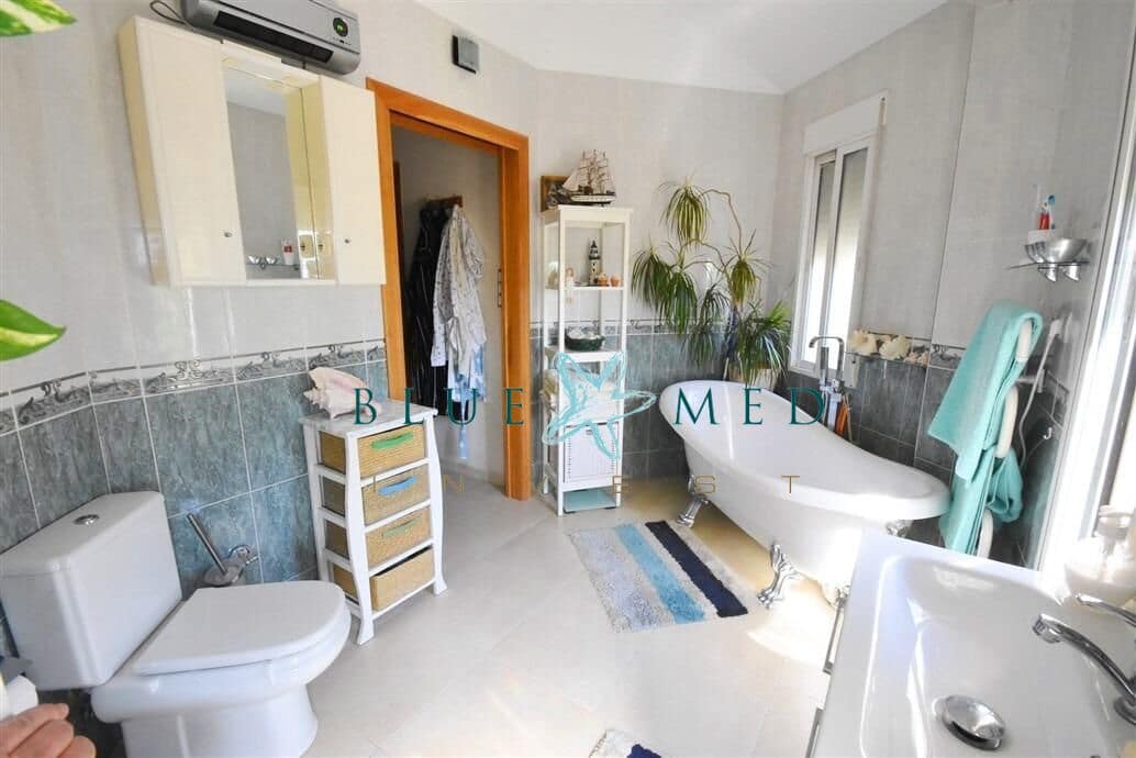 3 chambre Villa/Maison à vendre à Alhama de Murcia avec piscine garage - 395 000 € (Ref: 8948976)