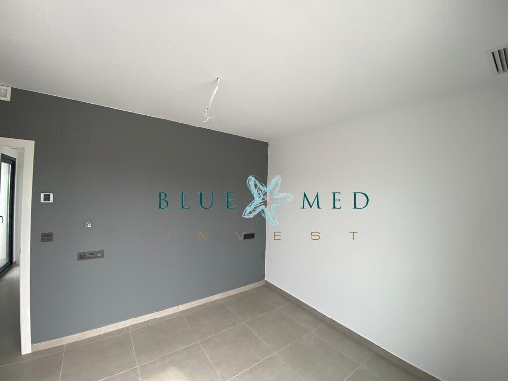 3 bedroom Villa for sale in Los Alcazares with pool garage - € 349,900 (Ref: 8957063)