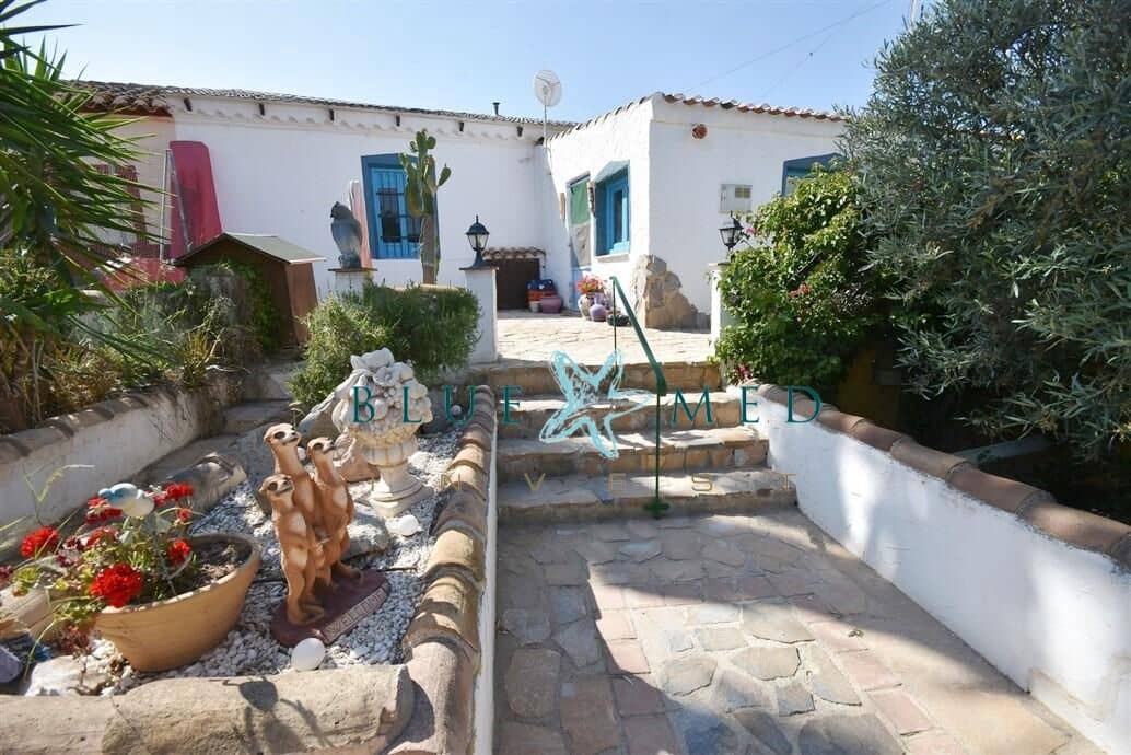 3 camera da letto Finca/Casa di Campagna in vendita in Leiva con piscina garage - 279.900 € (Rif: 8968245)