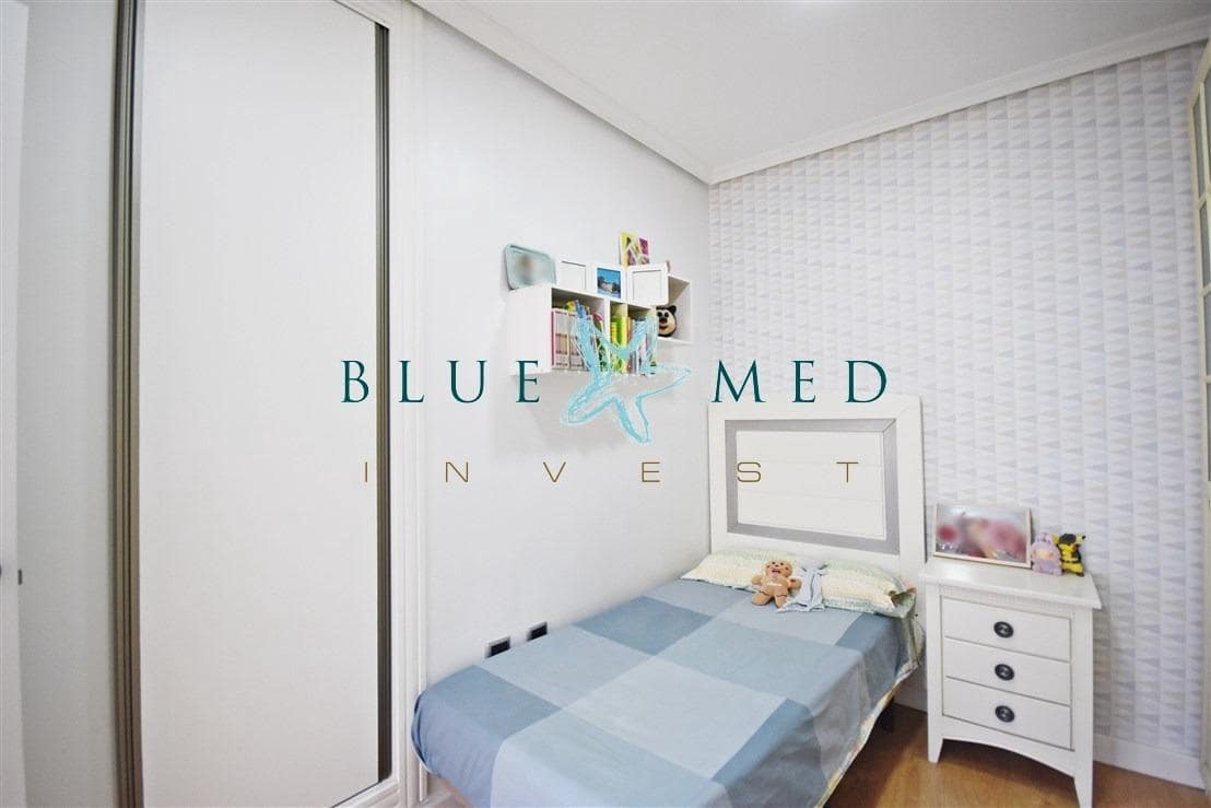 3 bedroom Flat for sale in Puerto de Mazarron - € 184,900 (Ref: 8976111)