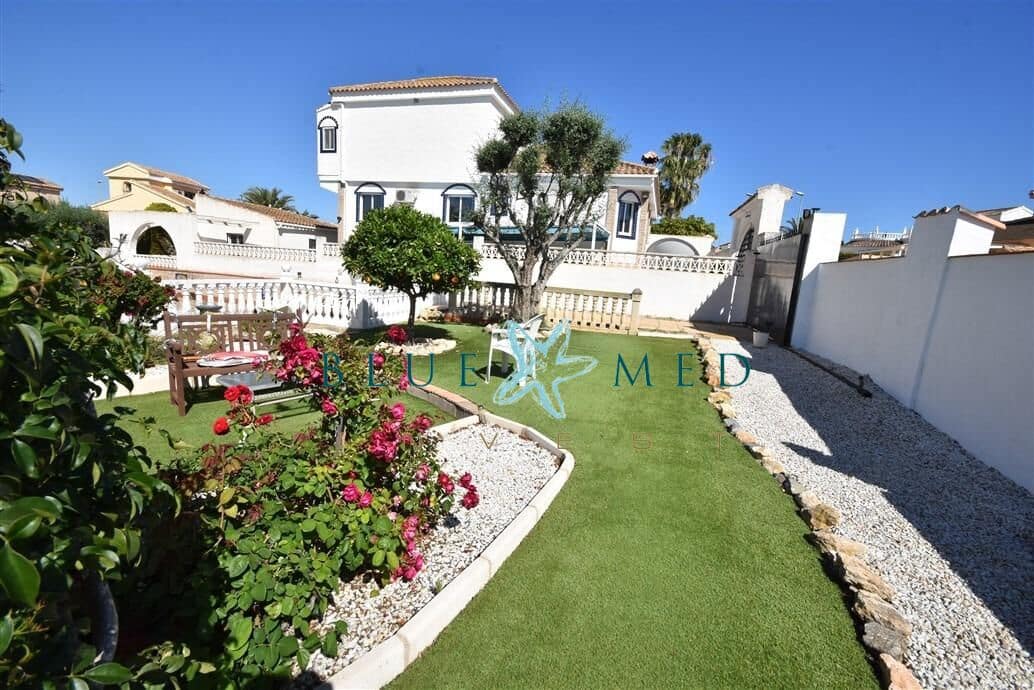 3 soveværelse Villa til salg i Camposol med swimmingpool garage - € 322.900 (Ref: 9020890)