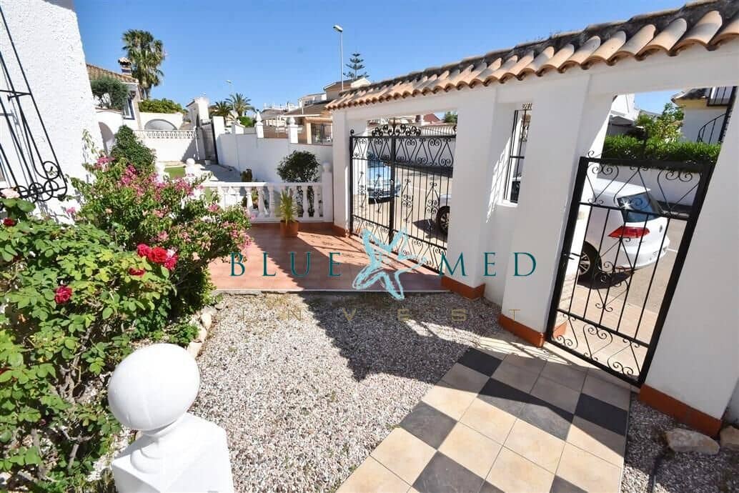 3 soveværelse Villa til salg i Camposol med swimmingpool garage - € 322.900 (Ref: 9020890)