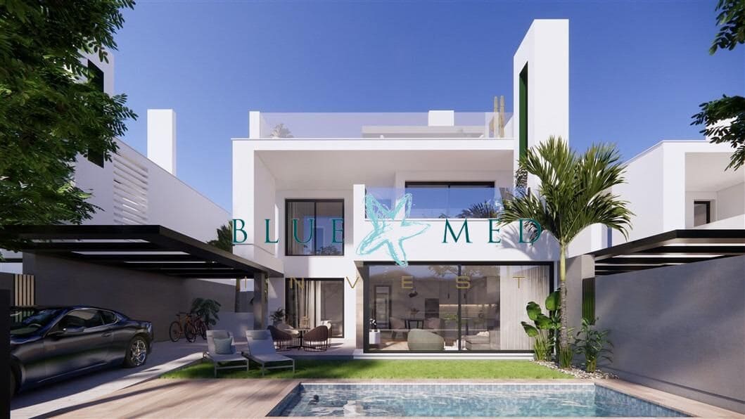 3 bedroom Villa for sale in Los Alcazares with pool - € 515,000 (Ref: 9068795)